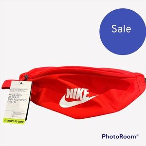 Nike Fanny pack
